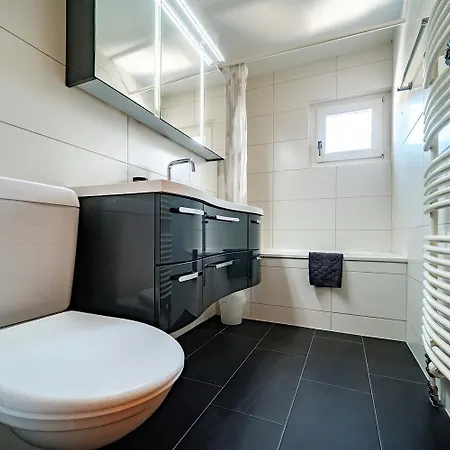 Brueggli A14 Apartment *